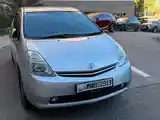 Toyota Prius 20, 2009/2014, Улаанбаатар — Баянзүрх — 13-р хороолол - 3