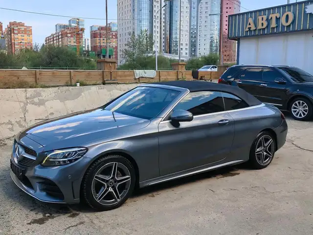 Mercedes-Benz C-Class