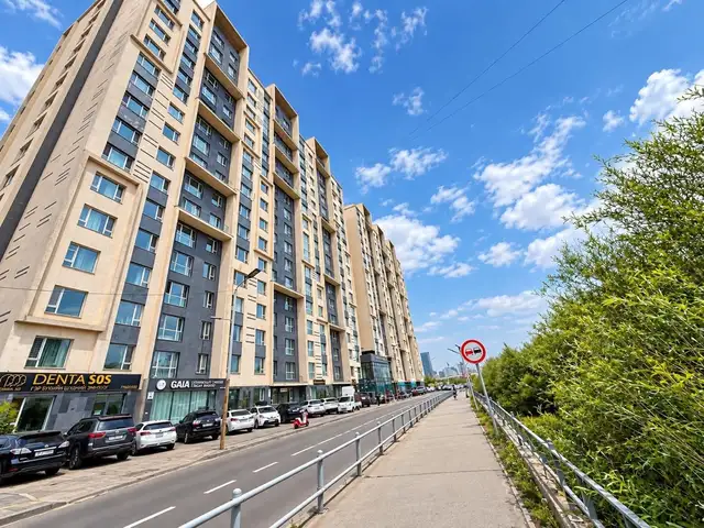 Бгд нарны хороолол зүүн талд grande villa 120мкв үйлчилгээний талбай, Улаанбаатар — Баянгол — Нарны хороолол