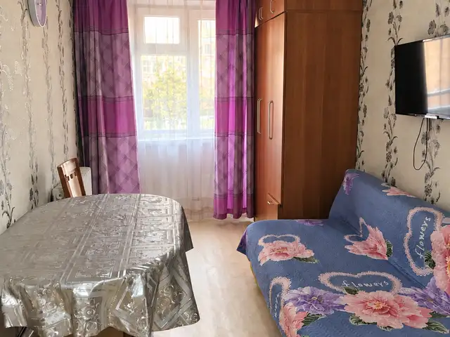 Төмөр замд бүрэ тавилгатай хажуу өрөө, Улаанбаатар — Баянгол — 4-р хороо