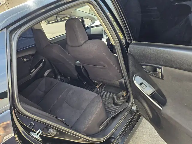 Toyota Prius 30