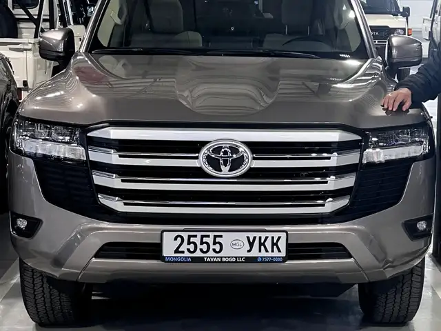 Toyota Land Cruiser 300