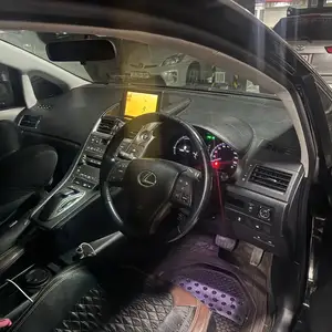 Lexus HS