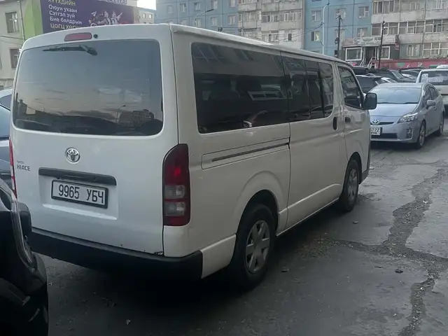 Toyota Hiace