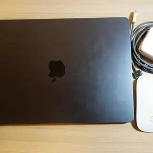Apple 13.6, Apple M2, 8 GB RAM, 256 GB, Улаанбаатар — Хан-Уул — 24-р хороо