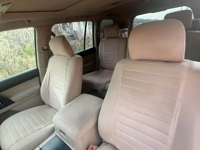 Toyota Land Cruiser 200