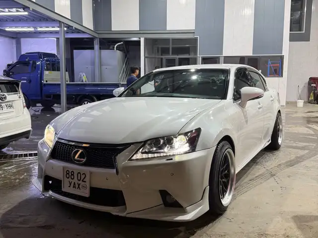 Lexus GS