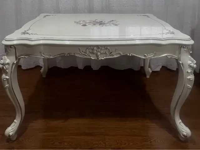 130x80tai huuchin shiree, Улаанбаатар — Хан-Уул — Зайсан