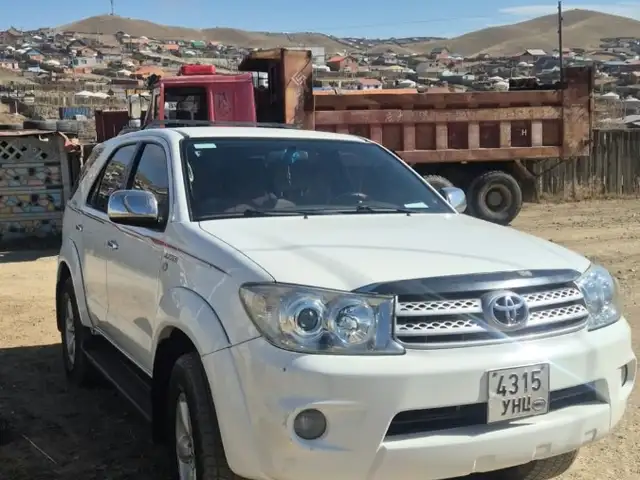 Toyota Fortuner