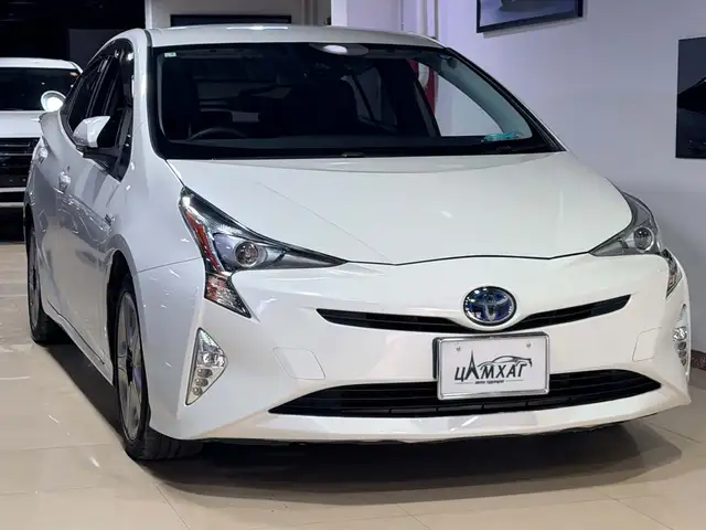 Toyota Prius 50