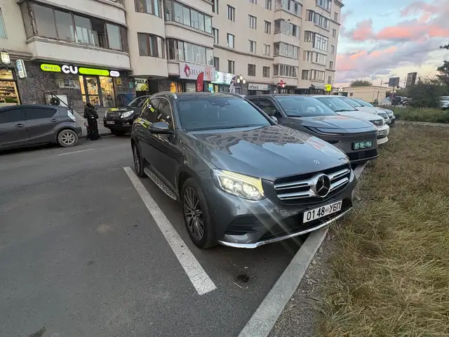 Mercedes-Benz GL-Class