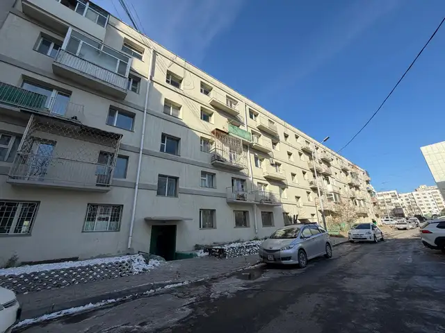 Чд-4 хороо хүнсний 1 дүгээр дэлгүүрийн ард тавилгатай 2 өрөө 28m2, Улаанбаатар — Чингэлтэй — 4-р хороо