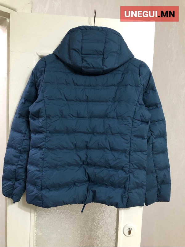 Uniqlo brandiin kurtka-4