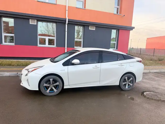 Toyota Prius 55