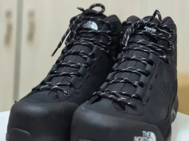 North Face гутал, Улаанбаатар — Чингэлтэй — 10-р хороо