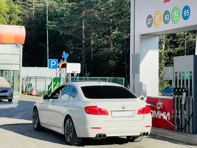 BMW 5-сери