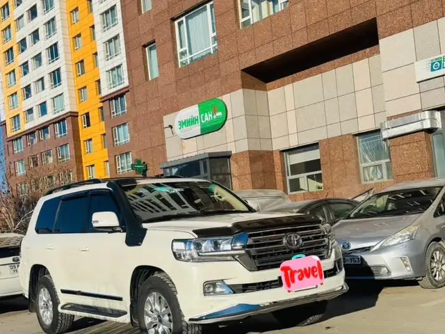Toyota Land Cruiser 200