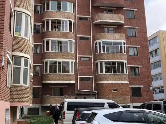 Сбд хотын төвд бага тойрогт 2 өрөө 49мкв, Улаанбаатар — Сүхбаатар — Бага тойрог