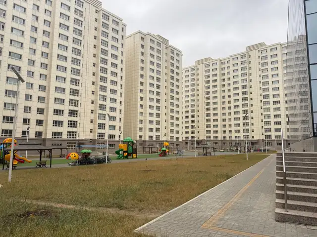 Яармагын Титан центрийн урд 3 өрөө 92.52m2, Улаанбаатар — Хан-Уул — Яармаг