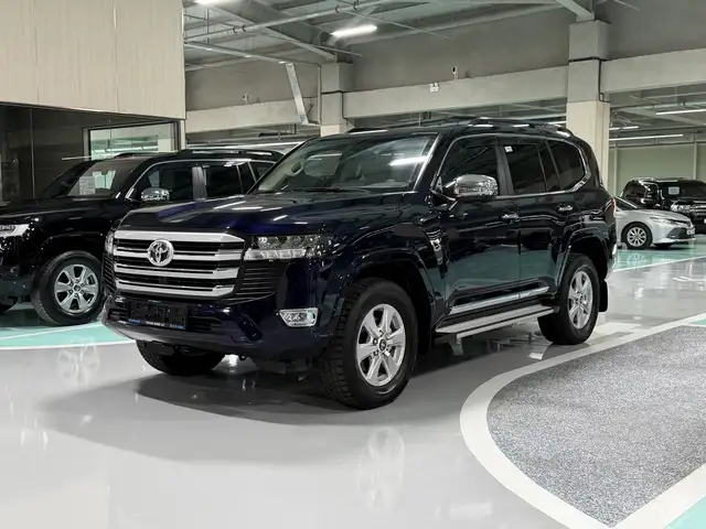 Toyota Land Cruiser 300