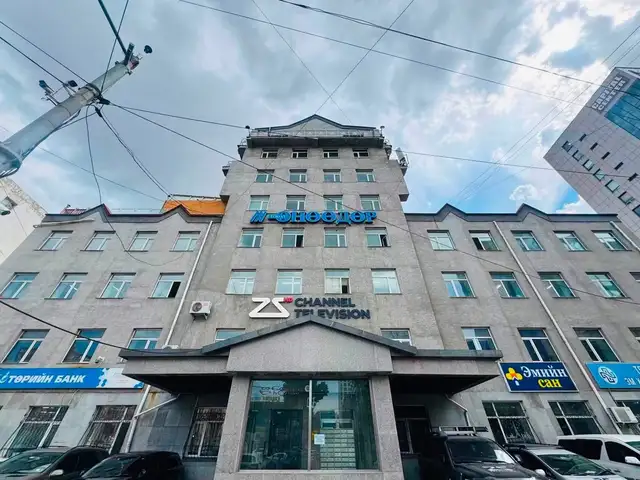 Хотын төвд 25р суваг тв-ийн байранд 90мкв оффис талбай, Улаанбаатар — Сүхбаатар — Найман шарга