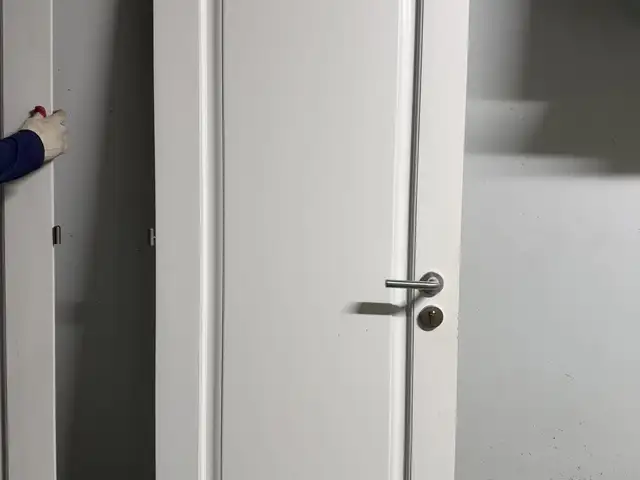 Дотор хаалга, Улаанбаатар — Баянзүрх — 21-р хороо