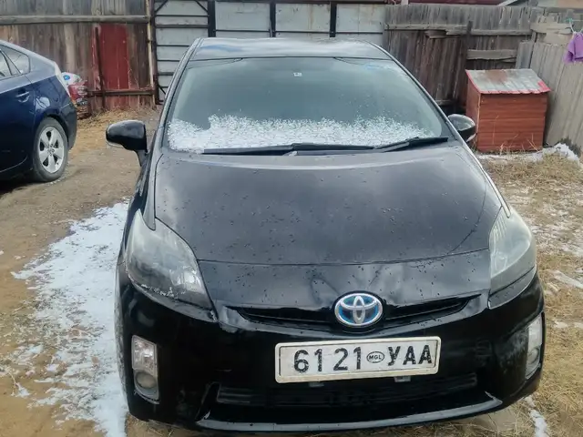 Toyota Prius 30