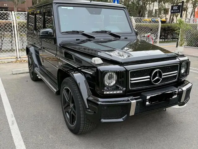 Mercedes-Benz G-Class
