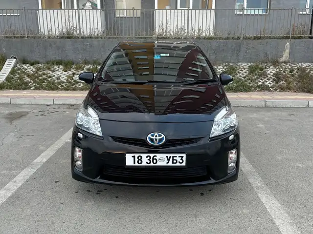 Toyota Prius 30