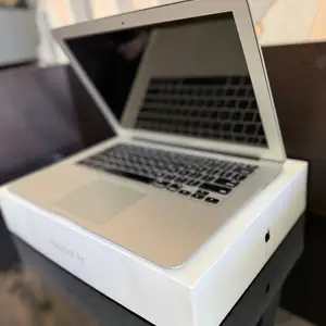 Apple 13", Intel Core i5, 8 GB RAM, 128 GB, Улаанбаатар — Баянзүрх — 13-р хороолол