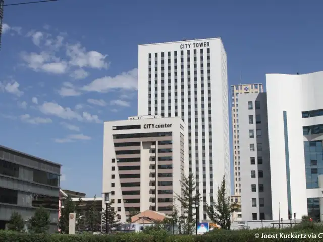 Хотын төвд, city tower-т 2 өрөө, оффис 41мкв, Улаанбаатар — Сүхбаатар — Сүхбаатарын талбай