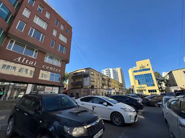 Их дэлгүүр баруун талд 45 мкв 2 өрөө бүрэн тавилгатай байр, Улаанбаатар — Сүхбаатар — Фонтам