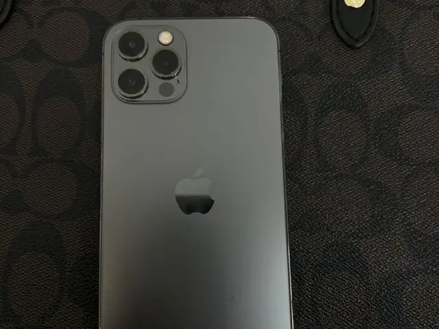 Apple iPhone 12 Pro, 128 gb, Graphite, Улаанбаатар — Баянгол — 25-р эмийн сан