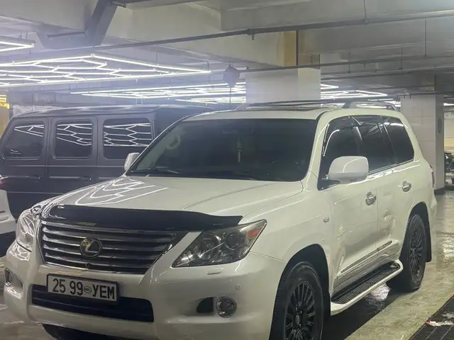 Lexus LX 570