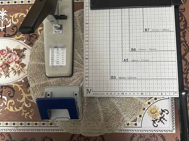 Бичиг хэрэг төхөөрөмж, Улаанбаатар — Баянзүрх — 13-р хороолол