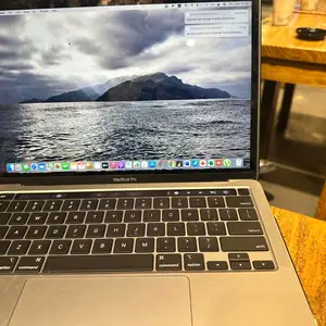 Apple 13", Apple M1, 8 GB RAM, 256 GB, Улаанбаатар — Хан-Уул — 120 мянгат