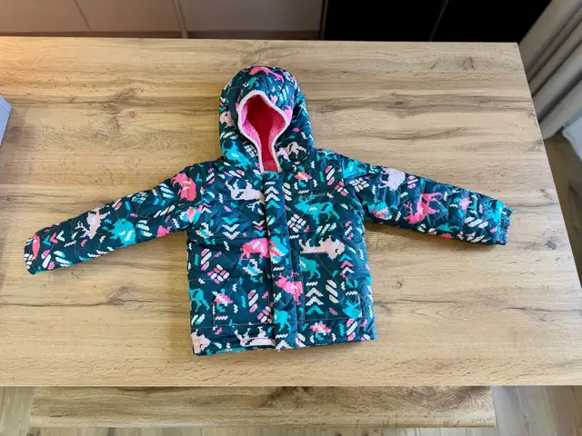 Columbia kids kurtik, Орхон