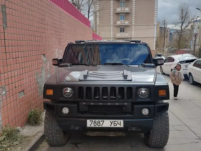 Hummer H-2
