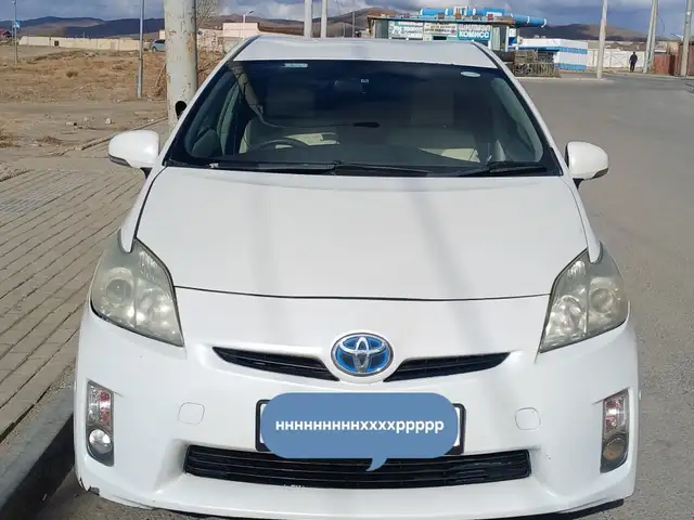Toyota Prius 30