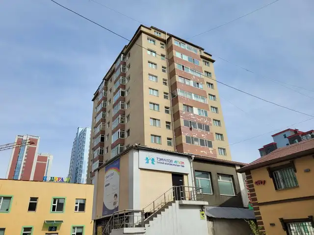 Хаа-н яамны ард хотын төвд 2 өрөө 61мкв, Улаанбаатар — Баянзүрх — 13-р хороолол