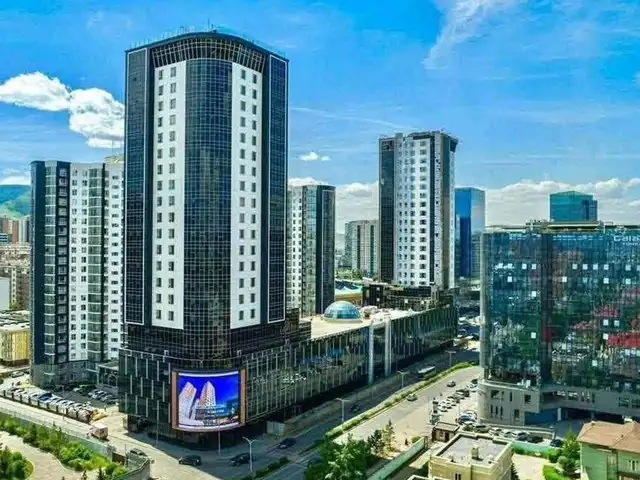 Global mall-н 3 давхарт 172мкв талбай, Улаанбаатар — Хан-Уул — 15-р хороо