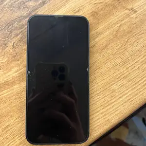 Apple iPhone 13, 128 gb, Midnight, Улаанбаатар — Баянзүрх — 3-р хороо