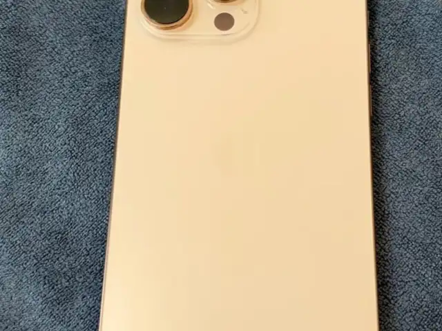 Apple iPhone 16 Pro Max, 256 gb, Улаанбаатар — Баянзүрх — Баянзүрх дүүрэг