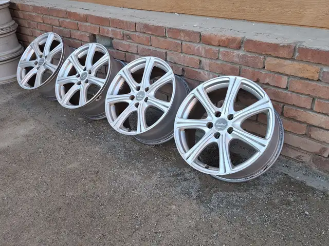 Хол5 r18 eurospeed, Улаанбаатар — Баянзүрх — Сансар