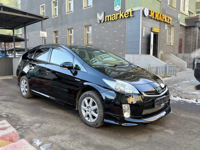 Toyota Prius 30
