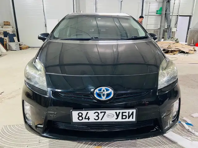 Toyota Prius 30