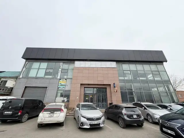 Авто үзэсгэлэнгийн танхим хийх Төв зам дагуу 924мкв талбай, Улаанбаатар — Сонгинохайрхан — 8-р хороо