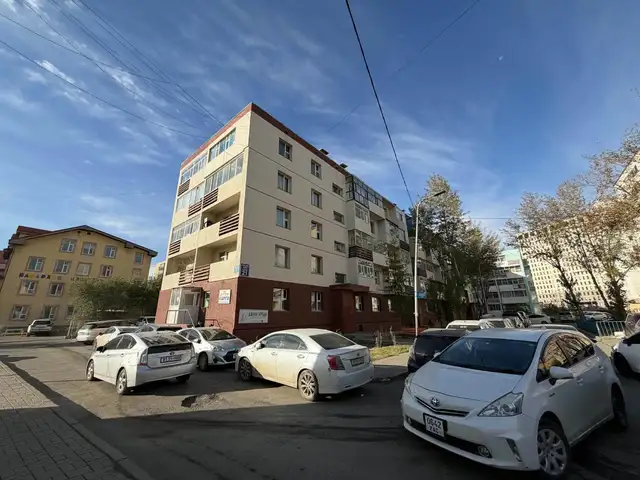 Тэнгисийн хойно гал тогоо тусдаа 3 өрөө 38м2 байр, Улаанбаатар — Чингэлтэй — 50-р сургуулийн ойролцоо