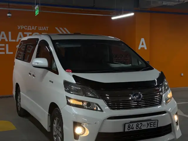 Toyota Vellfire