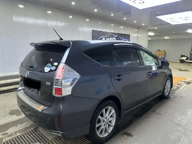Toyota Prius 41